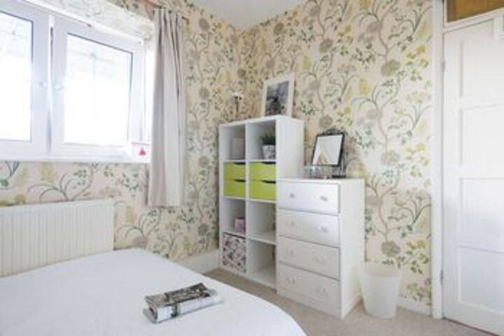 Room 15 of 27