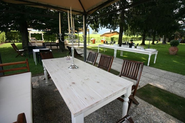 Dining Photos