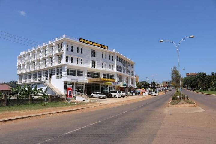Hotel 63 of 71