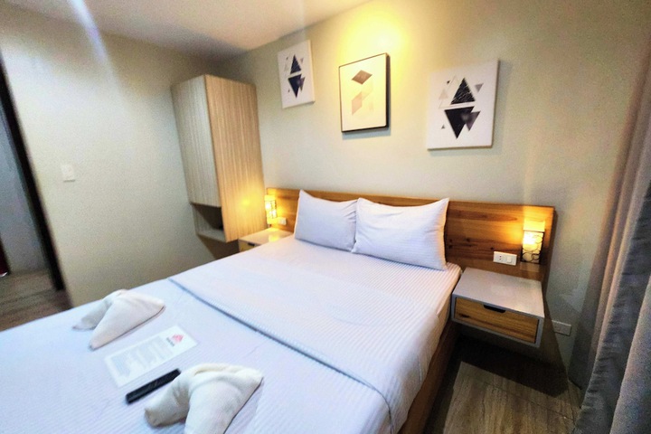 Room 7 of 43