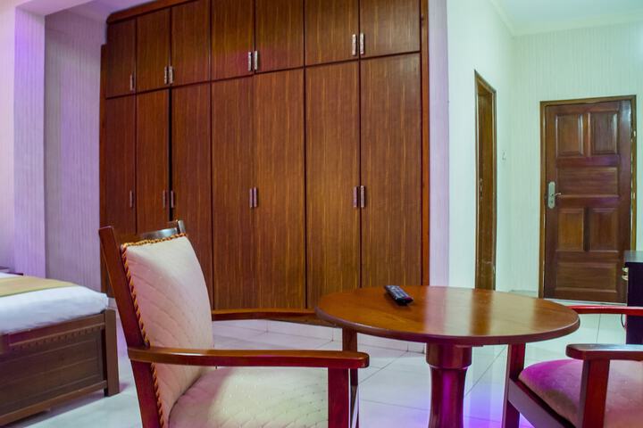 Room 26 of 45