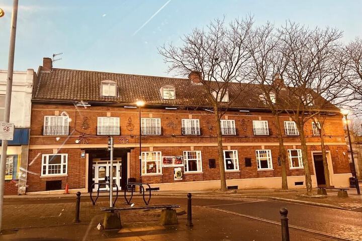 The Sneyd Arms Hotel