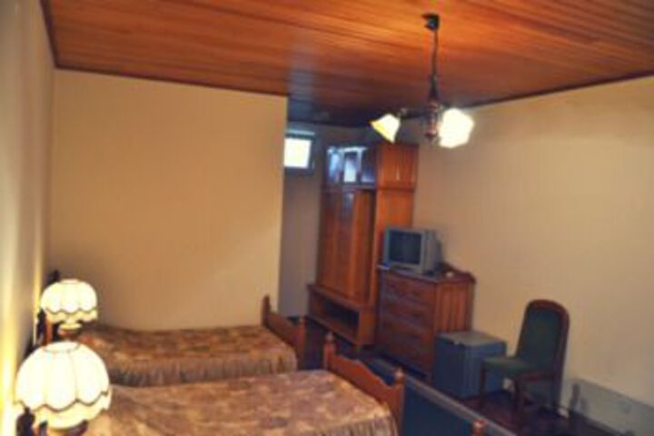 Room 18 of 43