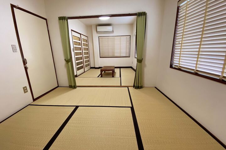 Room 7 of 34