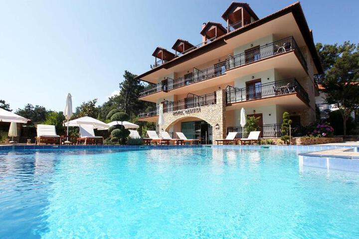 Glikadi Hotel