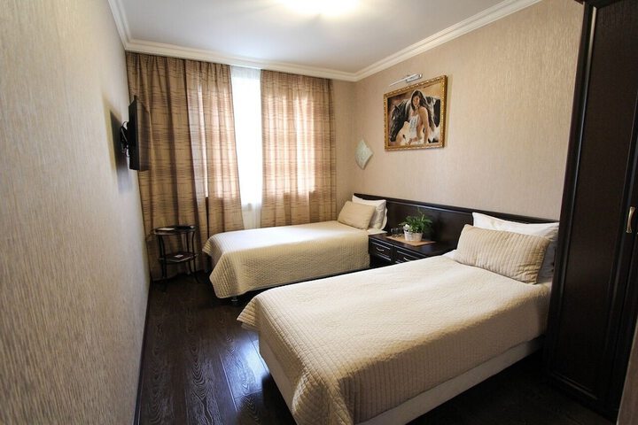 Room 17 of 21