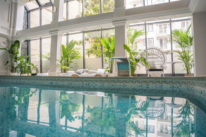 Pool 84 of 124