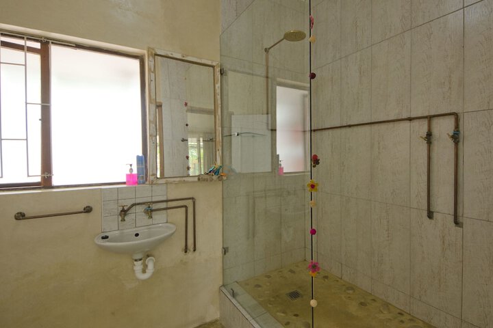 Clean Restrooms