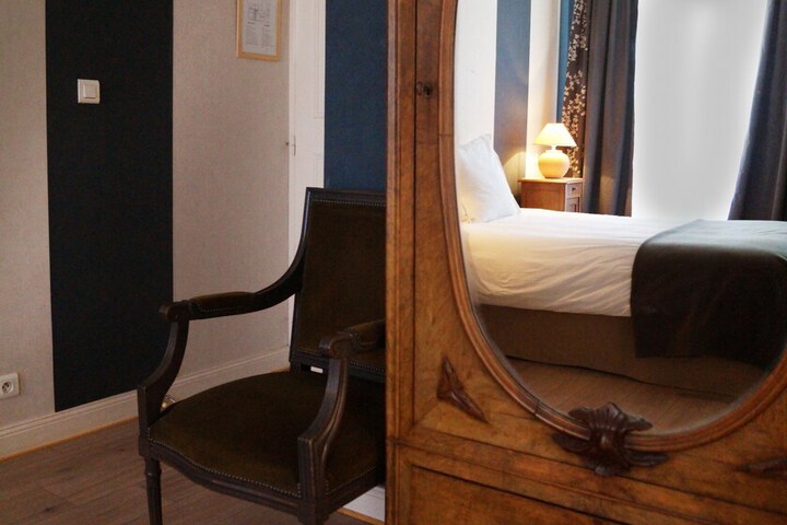 Room 15 of 26