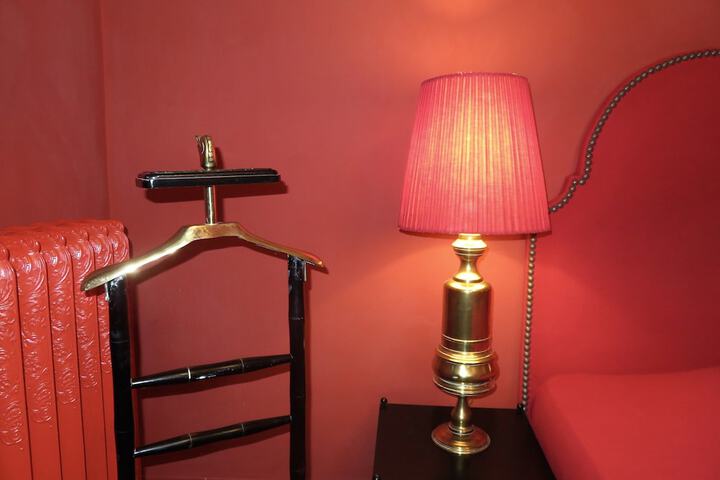 Room 19 of 81