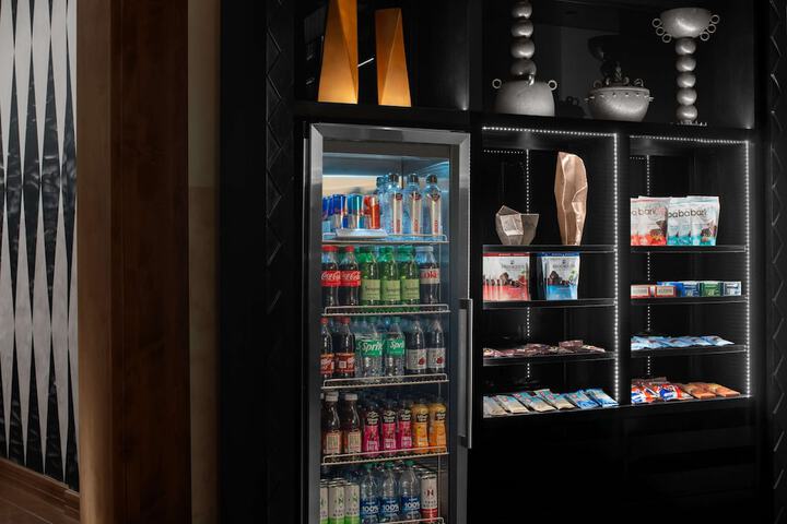 Snack bar