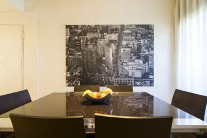 Room 27 of 52