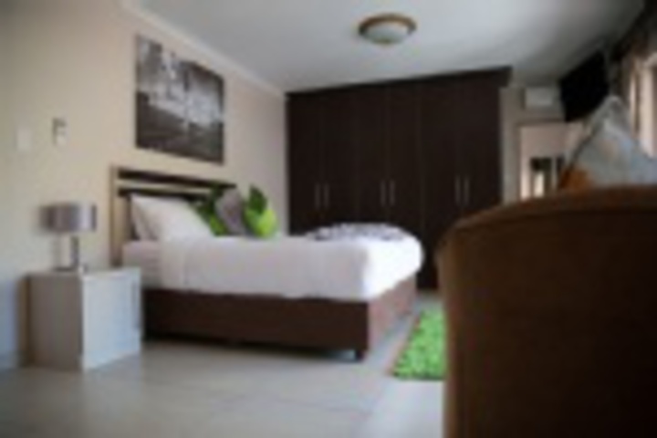 Room 185 of 252