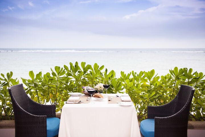 Dining 87 of 106