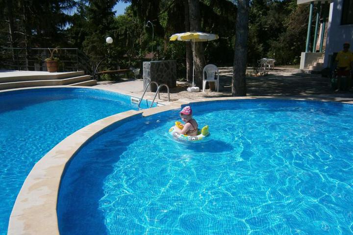 General 18 of 45
