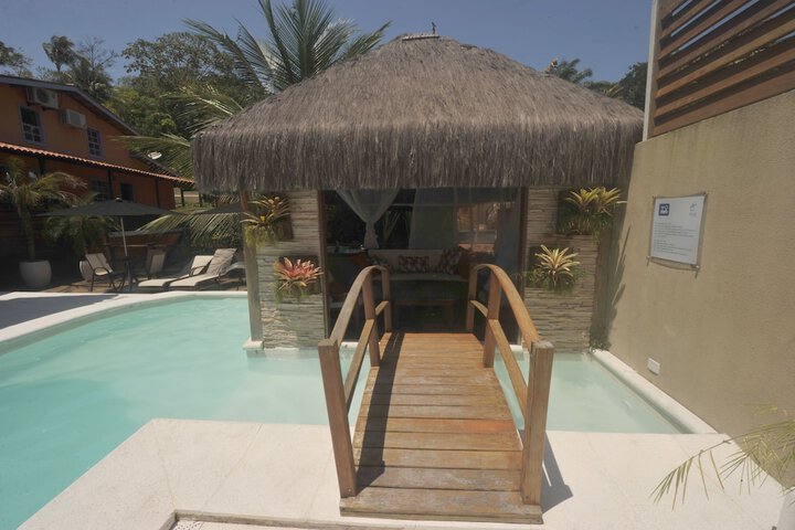 Hotel with Pool