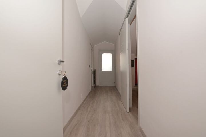 Ballroom/Hall 61 of 66