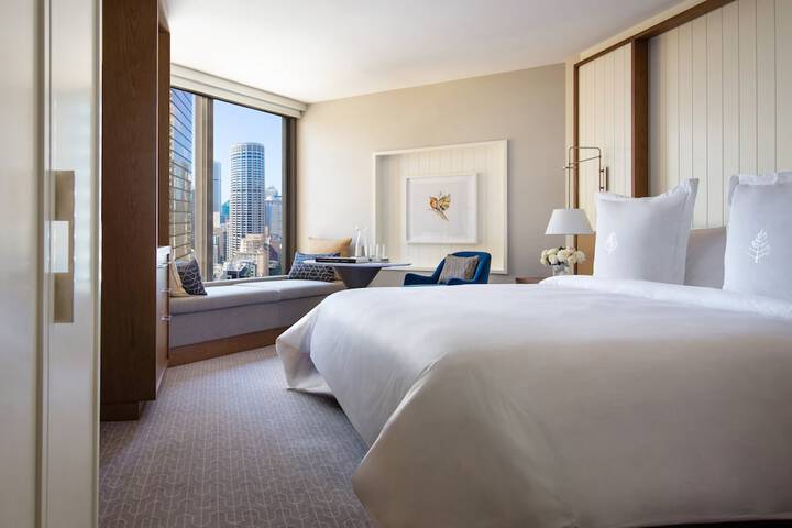 Room 21 of 90