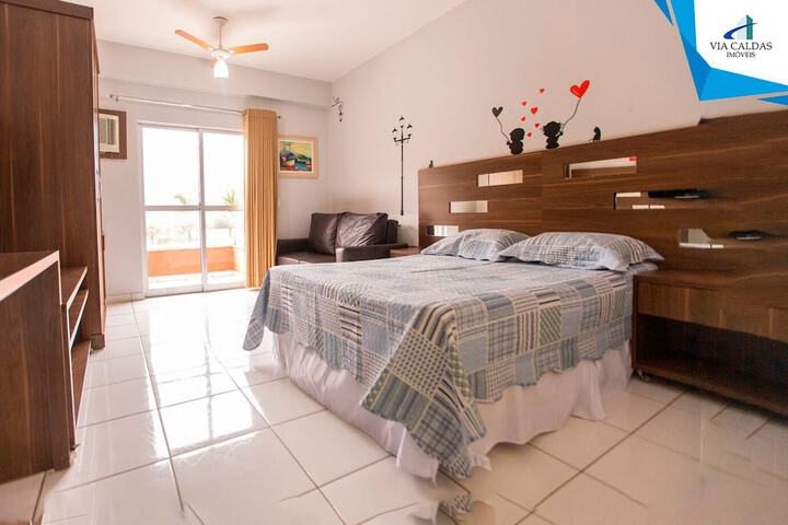 Room 8 of 35