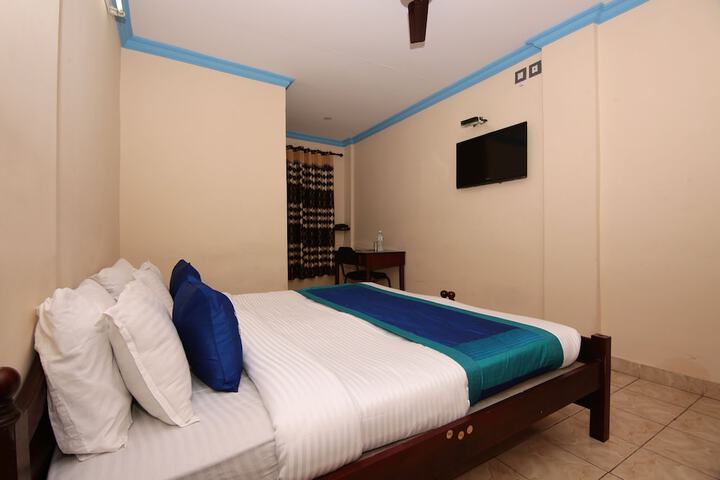 Room 21 of 25