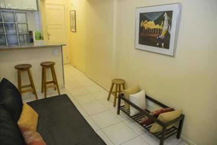 Room 16 of 18