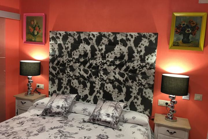 Room 2 of 21
