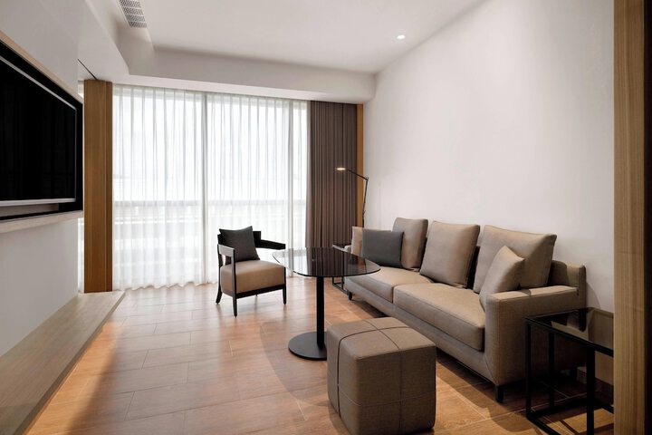 Room 20 of 36