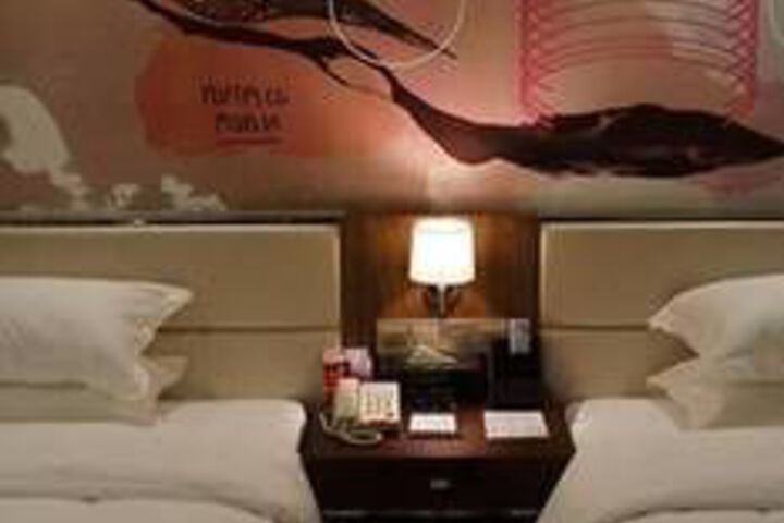 Room 18 of 56