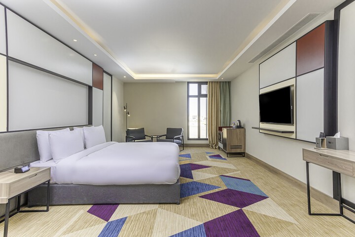 Room 14 of 53