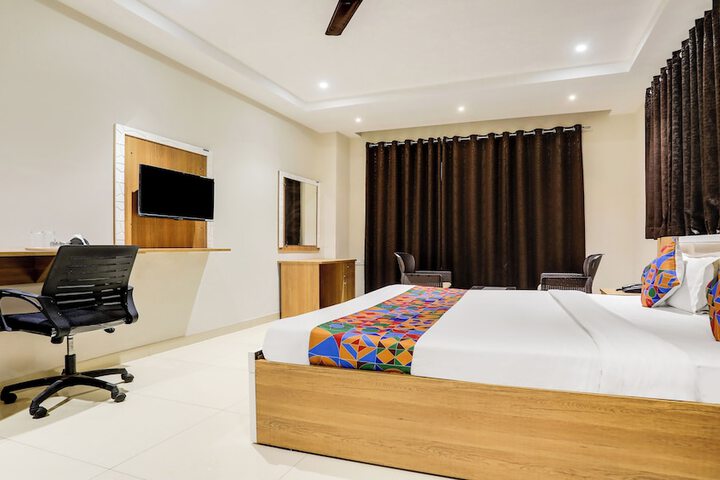Room 14 of 35
