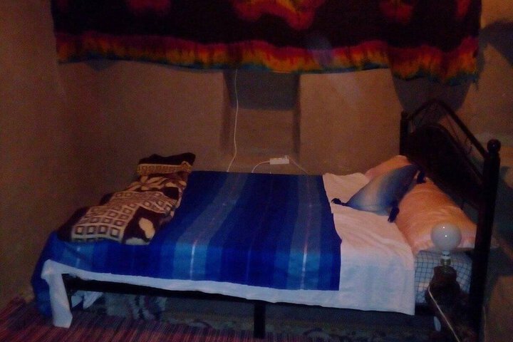 Room 4 of 6