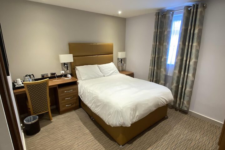 Room 30 of 70