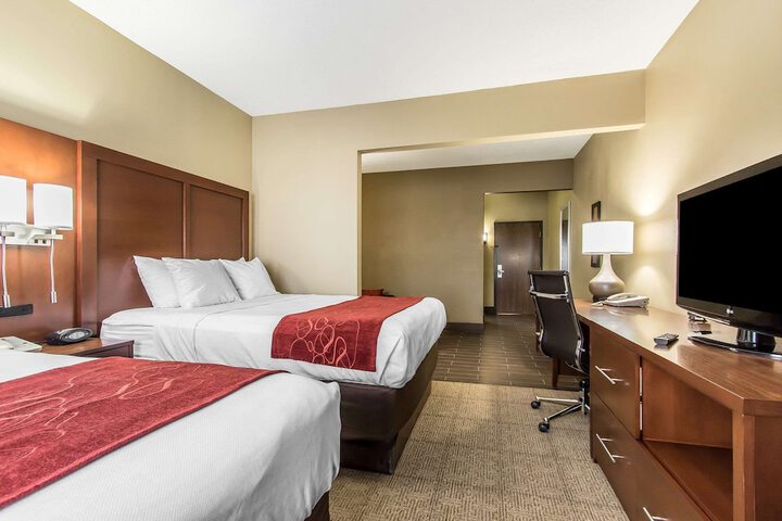 Suite King Size Bed (7 of 9)