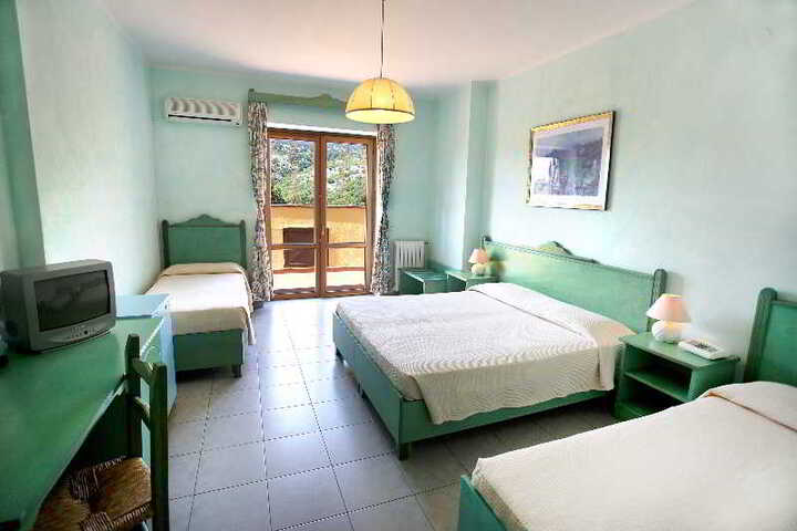 Room 7 of 7