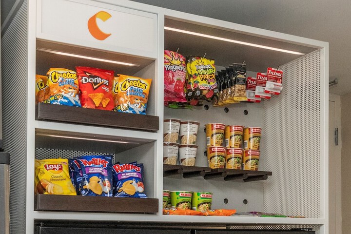 Snack bar