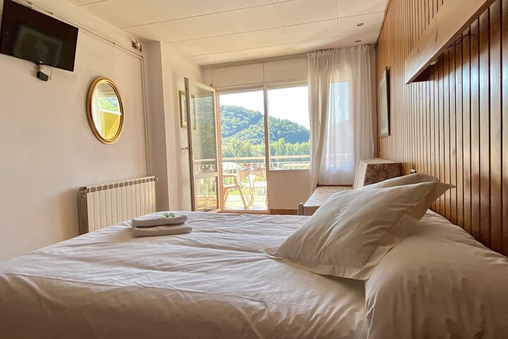 Room 4 of 58
