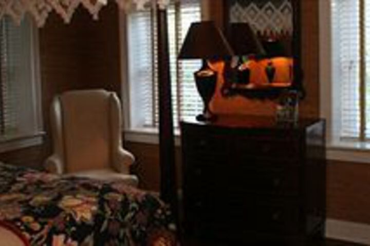 Room 24 of 71