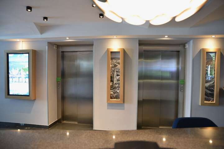 Lobby Entry