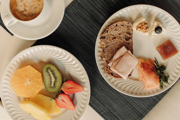 Breakfast/Coffee Service 52 of 68