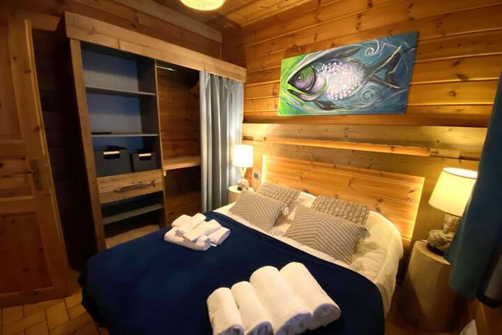 Room 4 of 46
