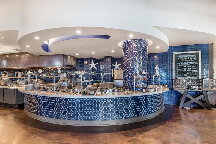 Breakfast/Coffee Service 114 of 175