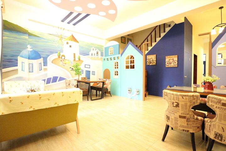 Hotel Interior 3 of 28