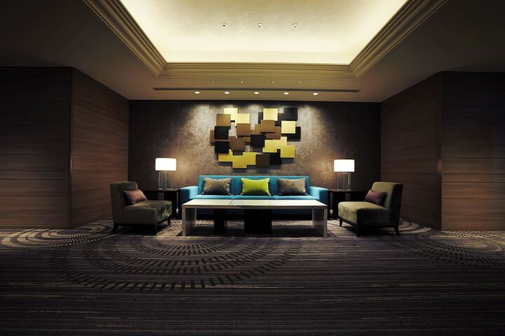 Hotel Lobby