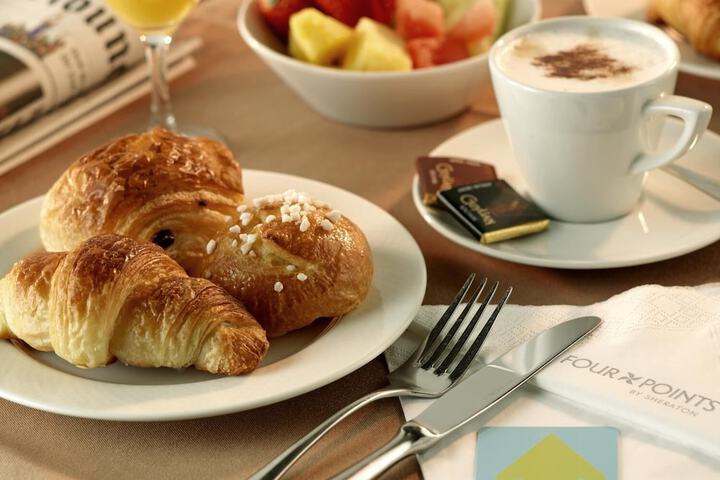Breakfast/Coffee Service 20 of 24