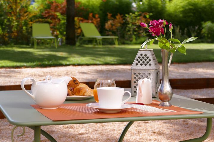 Breakfast/Coffee Service 56 of 83