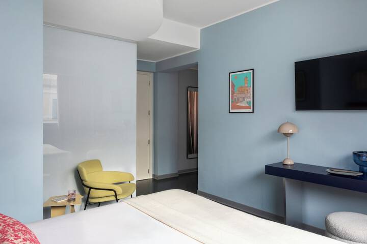 Room 19 of 83