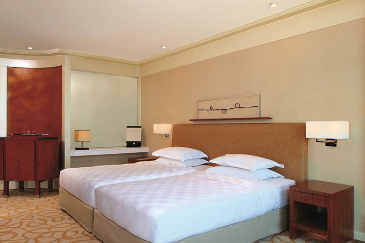 Room 9 of 49