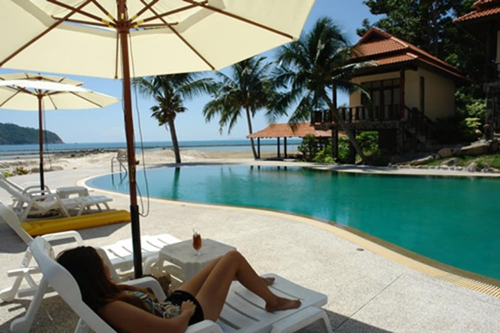 Pool Hotel