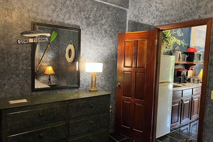 Room 15 of 88