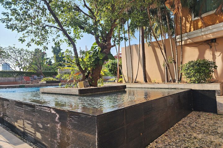 Pool 98 of 109